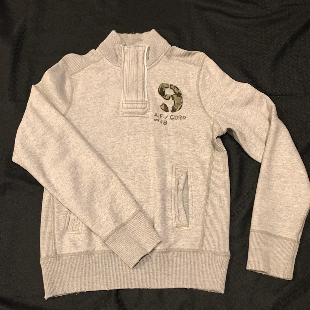 Men's Small Distressed Abercrombie & Fitch Sweater